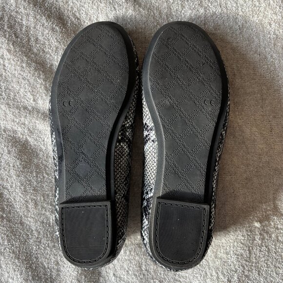 Vionic Caroll ballet flats, black and white snake - Picture 4 of 4
